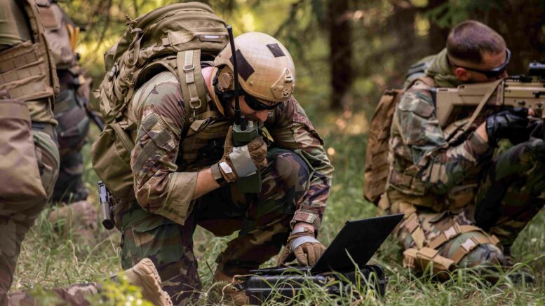 military-united-states-gear